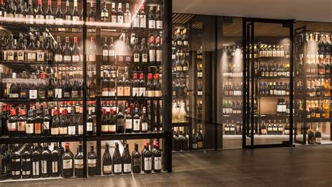 酒櫃|SKYLINE WINE – The Wine Showroom in Frankfurt